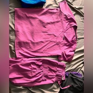 Koi Mauve/Pink scrub set LARGE